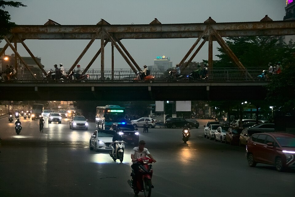 Dây chuyền sản xuất tại một nhà máy chế biến của doanh nghiệp Việt Nam đầu tư ở nước ngoài